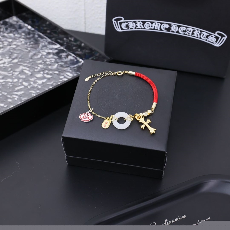 Ch**me He**ts bracelets